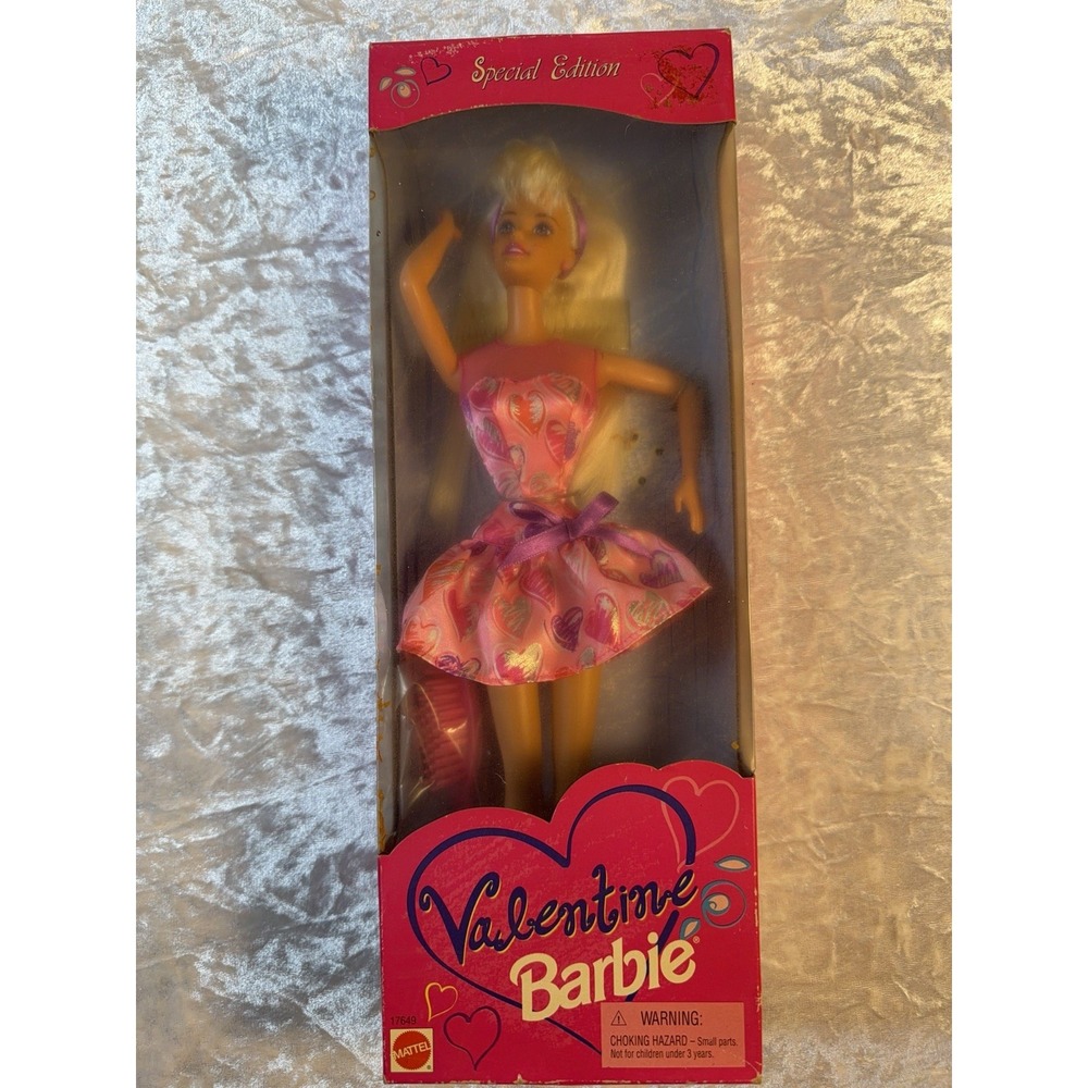 1997 Valentine Barbie Special Edition #17649 Vintage Mattel NRFB Pink Hearts